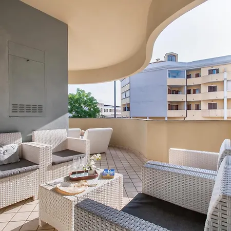 Luxury House Center With Private Terrace Apartment Olbia